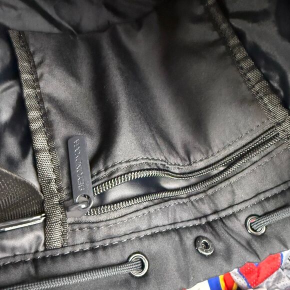 Beyond Yoga Convertible Gym Backpack Bag Black - Picture 10 of 10